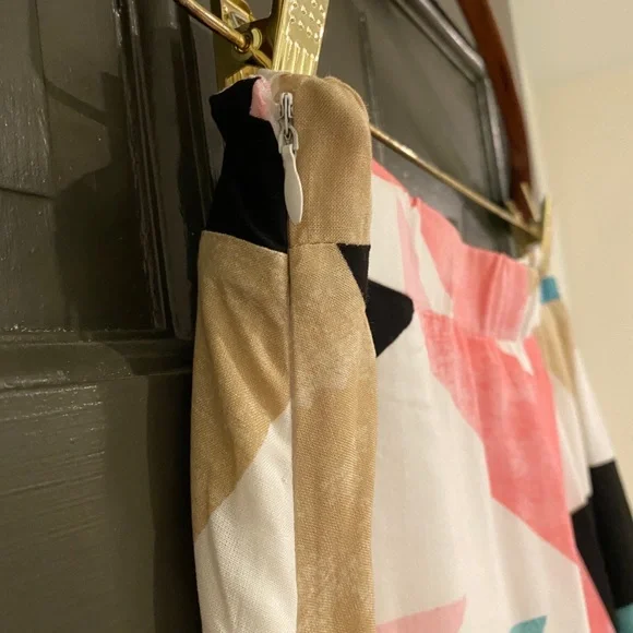 NWT - Lulu’s Colorful Abstract Print Maxi Skirt - Size Medium - Picture 4 of 5